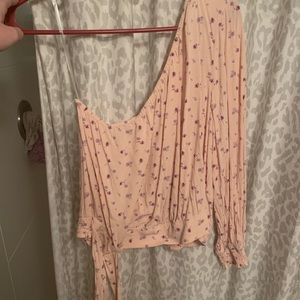 American Eagle top